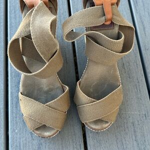 Tory Burch Tan Espadrille Sandals